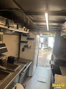 2003 Food Truck All-purpose Food Truck Upright Freezer Virginia Diesel Engine for Sale