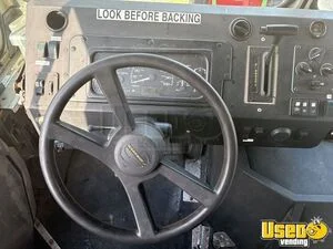2003 Forward Control Chassis P4500 All-purpose Food Truck Breaker Panel Iowa Diesel Engine for Sale