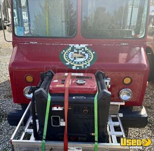 2003 Forward Control Chassis P4500 All-purpose Food Truck Stainless Steel Wall Covers Iowa Diesel Engine for Sale