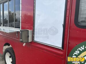 2003 Forward Control Chassis P4500 Taco Food Truck Diamond Plated Aluminum Flooring Iowa Diesel Engine for Sale