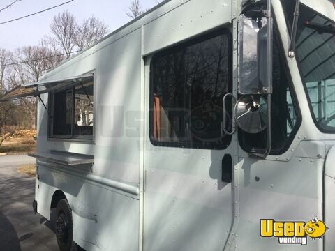 2003 Frightening All-purpose Food Truck New York Diesel Engine for Sale 2003 Frightening All-purpose Food Truck New York Diesel Engine for Sale