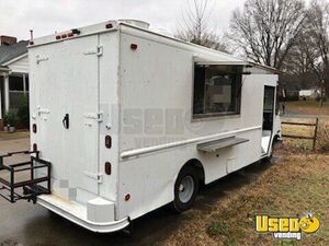 2003 Grumman Olson Workhorse Step Van Kitchen Food Truck All-purpose Food Truck Concession Window North Carolina Gas Engine for Sale