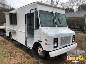 2003 Grumman Olson Workhorse Step Van Kitchen Food Truck All-purpose Food Truck North Carolina Gas Engine for Sale
