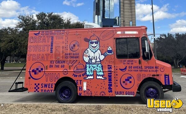 2003 Ice Cream Truck Ice Cream Truck Texas Diesel Engine for Sale