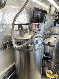 2003 Liquid Nitrogen Ice Cream Bus Ice Cream Truck Stainless Steel Wall Covers Florida Diesel Engine for Sale