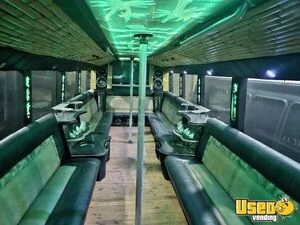 2003 M1035 Party Bus Party Bus 10 Wisconsin Diesel Engine for Sale