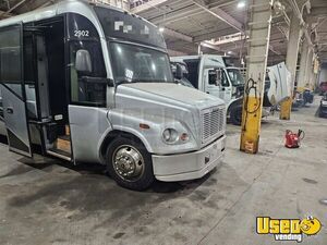 2003 M1035 Party Bus Party Bus Air Conditioning Wisconsin Diesel Engine for Sale