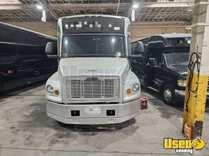 2003 M1035 Party Bus Party Bus Transmission - Automatic Wisconsin Diesel Engine for Sale