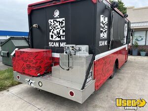 2003 Mt-35 All-purpose Food Truck Stainless Steel Wall Covers Texas Diesel Engine for Sale