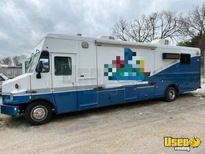 2003 Mt-55 Step Van Mobile Clinic Spare Tire Texas Diesel Engine for Sale