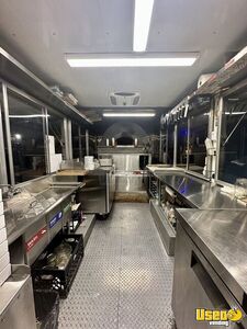 2003 Mt35 Chassis Wood Fired Pizza Truck Pizza Food Truck Awning New York Diesel Engine for Sale