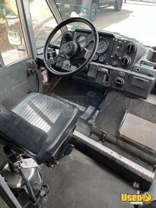2003 Mt45 All-purpose Food Truck Diamond Plated Aluminum Flooring Colorado Diesel Engine for Sale