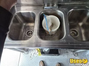 2003 Mt45 All-purpose Food Truck Electrical Outlets Louisiana for Sale