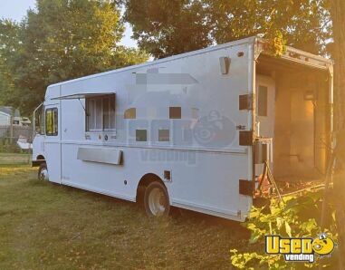 2003 Mt45 All-purpose Food Truck Illinois Diesel Engine for Sale