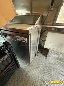 2003 Mt45 All-purpose Food Truck Stainless Steel Wall Covers Virginia Diesel Engine for Sale