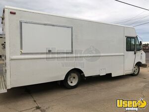 2003 Mt45 Kitchen Food Truck All-purpose Food Truck Missouri Diesel Engine for Sale