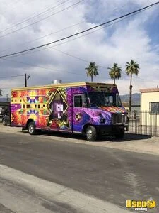 2003 Mt55 All-purpose Food Truck Insulated Walls Utah Diesel Engine for Sale