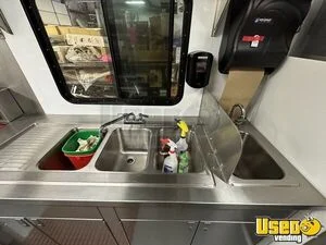 2003 Mt55 All-purpose Food Truck Pro Fire Suppression System Utah Diesel Engine for Sale