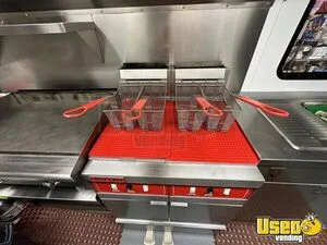 2003 Mt55 All-purpose Food Truck Work Table Utah Diesel Engine for Sale