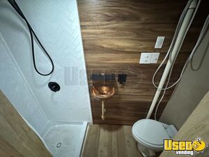 2003 Mt55 Tiny Home On Wheels Hot Water Heater Pennsylvania Diesel Engine for Sale