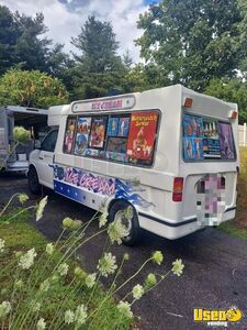 2003 P30 Ice Cream Truck Concession Window Massachusetts Gas Engine for Sale