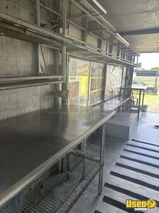 2003 P30 Step Van Kitchen Food Truck All-purpose Food Truck Diamond Plated Aluminum Flooring Texas Gas Engine for Sale