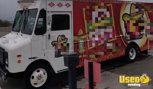 2003 P30 Step Van Kitchen Food Truck All-purpose Food Truck Texas Gas Engine for Sale