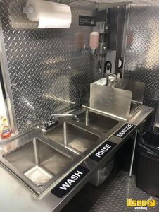 2003 P40 All-purpose Food Truck Upright Freezer New York Diesel Engine for Sale