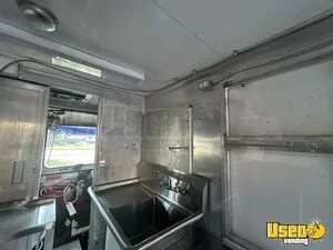 2003 P42 All-purpose Food Truck 24 South Carolina Diesel Engine for Sale