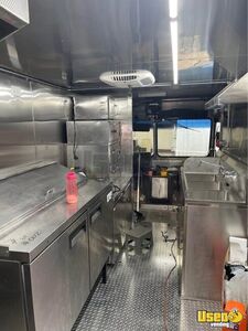 2003 P42 All-purpose Food Truck Diamond Plated Aluminum Flooring Texas Diesel Engine for Sale