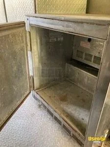 2003 P42 All-purpose Food Truck Electrical Outlets Texas Diesel Engine for Sale