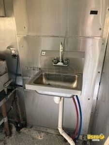 2003 P42 All-purpose Food Truck Fresh Water Tank Texas Diesel Engine for Sale