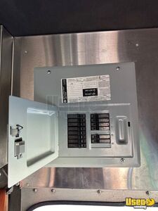 2003 P42 All-purpose Food Truck Pro Fire Suppression System North Carolina Diesel Engine for Sale