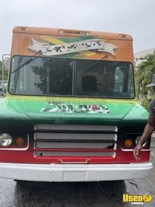 2003 P42 All-purpose Food Truck Stainless Steel Wall Covers Florida Diesel Engine for Sale