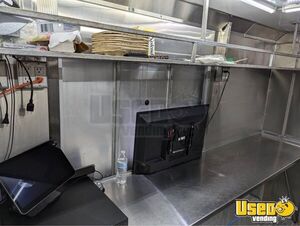 2003 P42 Coffee & Beverage Truck Diamond Plated Aluminum Flooring Texas Diesel Engine for Sale