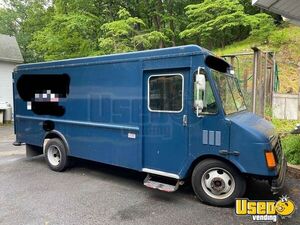 Turnkey Ready 2003 Workhorse P42 Diesel Truck Mobile Plumbing Business for Sale in New York!