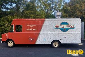 2003 P42 Step Van Kitchen Food Truck All-purpose Food Truck Concession Window Maryland Diesel Engine for Sale