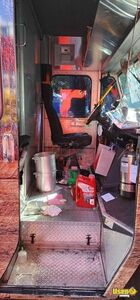 2003 P42 Step Van Kitchen Food Truck All-purpose Food Truck Floor Drains Florida Diesel Engine for Sale