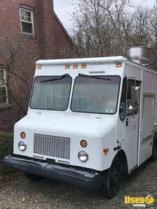 2003 P42 Step Van Kitchen Food Truck All-purpose Food Truck Pennsylvania Diesel Engine for Sale