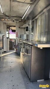 2003 P42 Taco Food Truck Stovetop Texas Diesel Engine for Sale