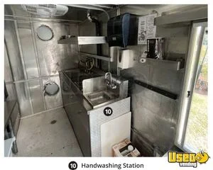2003 P42 Workhorse All-purpose Food Truck Exterior Customer Counter Florida Gas Engine for Sale