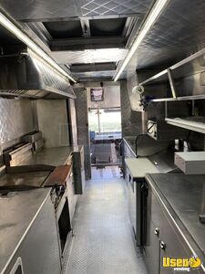 2003 P42 Workhorse All-purpose Food Truck Exterior Customer Counter Nevada Gas Engine for Sale