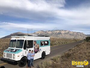 2003 P42 Workhorse Coffee & Beverage Truck Air Conditioning Wisconsin Diesel Engine for Sale