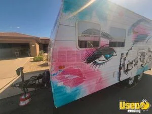 2003 Pioneer Mobile Hair & Nail Salon Truck Awning Missouri for Sale