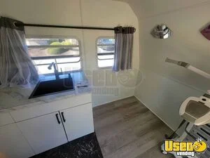 2003 Pioneer Mobile Hair & Nail Salon Truck Breaker Panel Missouri for Sale