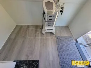 2003 Pioneer Mobile Hair & Nail Salon Truck Interior Lighting Missouri for Sale