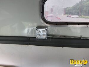 2003 Ram Van 3500 Ice Cream Truck Electrical Outlets Pennsylvania Gas Engine for Sale