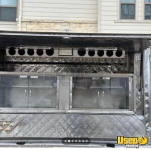 2003 Silverado Lunch Serving Food Truck Warming Cabinet Texas Gas Engine for Sale
