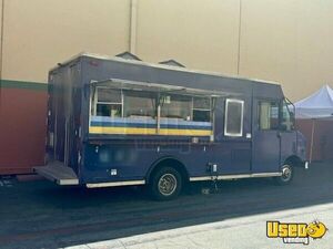 2003 Sn Ice Cream Truck California Gas Engine for Sale