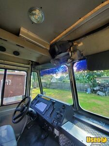 2003 Step Van All-purpose Food Truck Surveillance Cameras Texas Diesel Engine for Sale